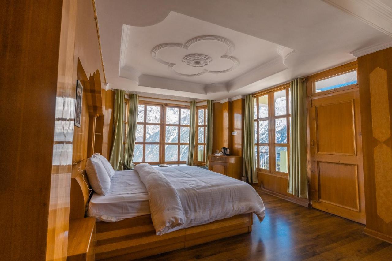 Hotel Kalpa Deshang Exteriör bild